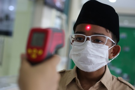 Covid-19, IDI Desak Pemerintah Perbanyak Tempat Periksa Spesimen