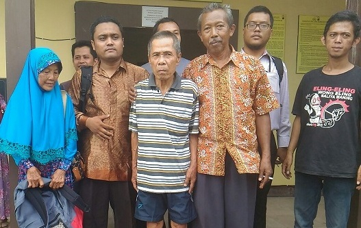 Petani Cilacap Gugat Perhutani Rp10 Miliar