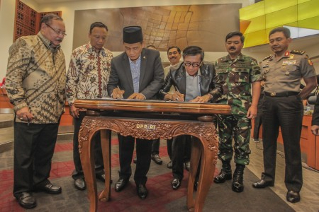 Sah, 5 Hal Baru dalam Revisi UU Terorisme 