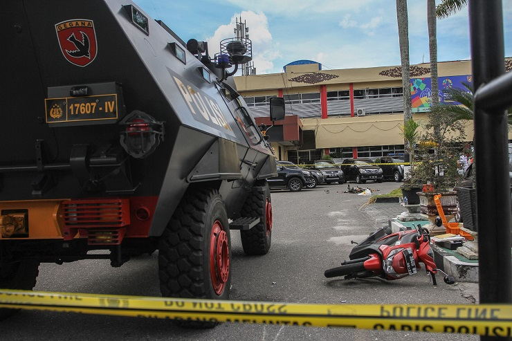 4 Pelaku dan Seorang Polisi Tewas dalam Penyerangan Mapolda Riau