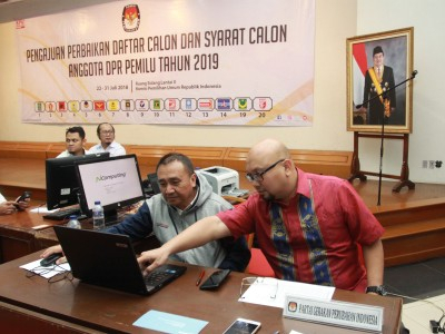 Batas  Waktu Penggantian Berakhir, KPU Coret Caleg Eks-Terpidana Korupsi