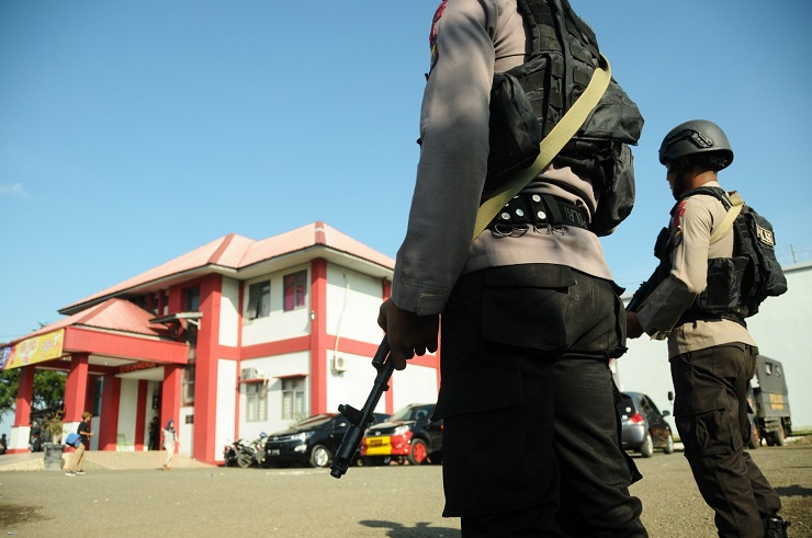 Polisi Buru Puluhan Napi yang Kabur dari Lapas Lambaro