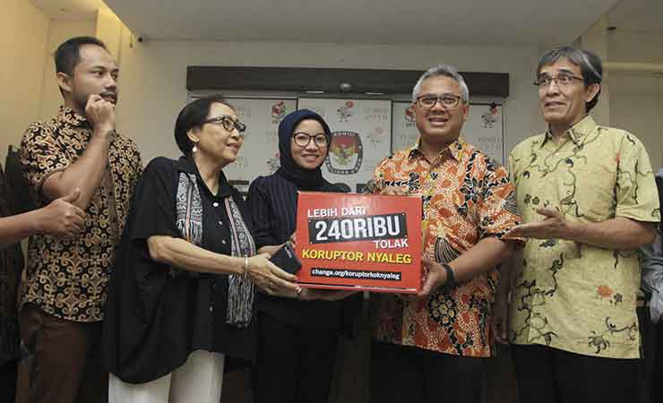 MA Putuskan Eks Napi Korupsi Boleh Nyaleg