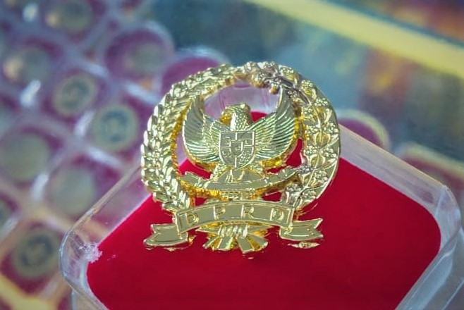 Pin Emas DPRD Sudah Jadi, PSI Tetap Tak Mau Terima