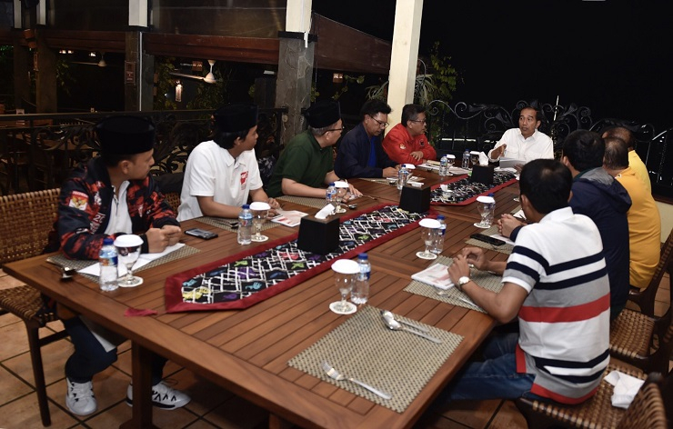 Yang Dibahas Jokowi dan 9 Sekjen Partai Koalisi