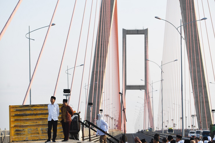 Jokowi Bantah Gratiskan Tarif Tol Suramadu untuk Kepentingan Pilpres