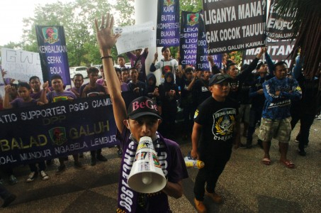Pencairan Pembekuan, Menpora Ajak  PSSI Diskusi 9 Syarat