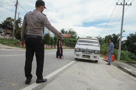 Ratusan Tahanan Sialang Bungkuk yang Kabur Belum Tertangkap