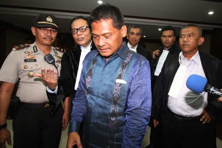Kasus Suap Pesohor Saiful Jamil, KPK Sita Ambulan