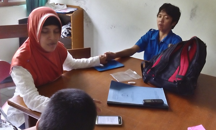 [SAGA] Safrina Rovasita Mengabdikan Hidup untuk Mengajar Anak-anak Cerebral Palsy 