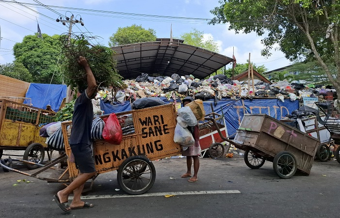 Sampah di Jogja Menumpuk di Depo, Menteri LH Akan Tempuh Jalur Hukum