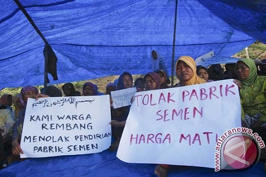 PT Semen Indonesia Siap Hentikan Pembangunan Pabrik di Rembang