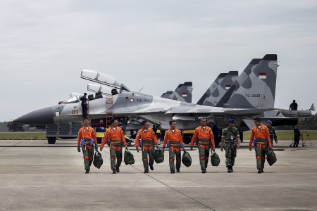 Gelar Belasan Pesawat Tempur di Natuna, Kemenlu: Latihan Biasa