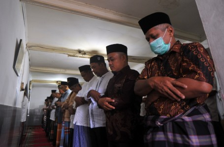 Cegah Penularan Covid, Anies Minta Pemotongan Hewan Kurban Hanya Dihadiri Panitia