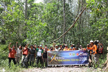 Ekspedisi Tesso Nilo 2016 : Upaya Tahan Laju Perambahan Hutan