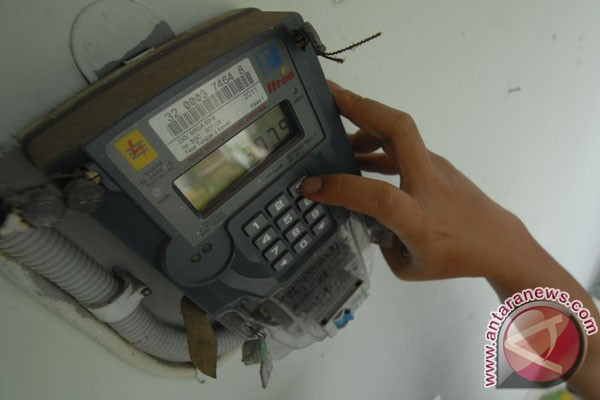 Pemerintah Disarankan Buat Dua Blok Tarif Listrik