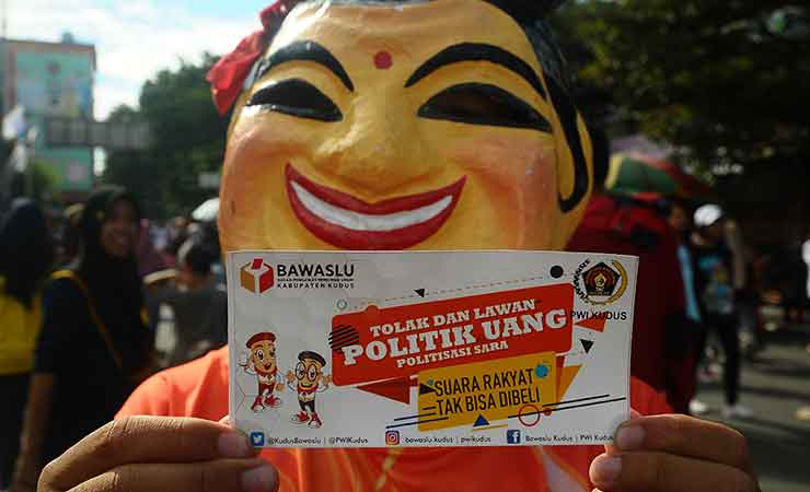 Waspada Politik Uang