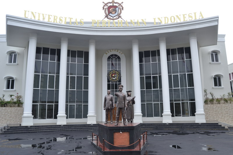 [Advertorial] Rektor Unhan Tutup Pendidikan Unhan TA. 2015/2016