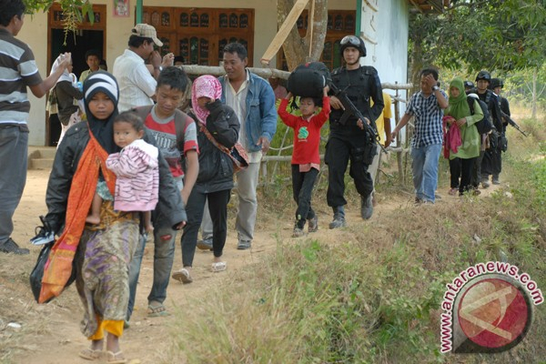Komnas HAM Desak Pemerintah Usut Penolakan Pemakaman Warga Syiah Sampang 