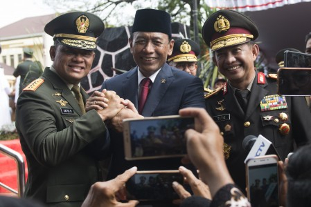 Wiranto: Impor Senjata Brimob Tidak Ganggu Keamanan Nasional