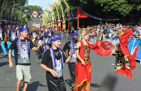 Kunjungan Wisman ke Indonesia di 2020 Turun Drastis 