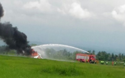 Mendarat Darurat, Pesawat Latih Cesna Terbakar di Banyuwangi
