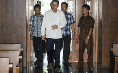 Sidang Vonis Nazaruddin Ditunda