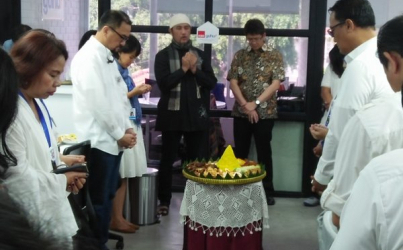 Doa dan Tumpengan 17 Tahun KBR