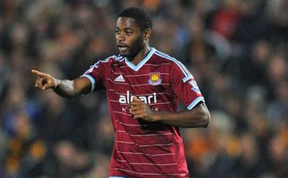 Inter Ikut Incar Alex Song