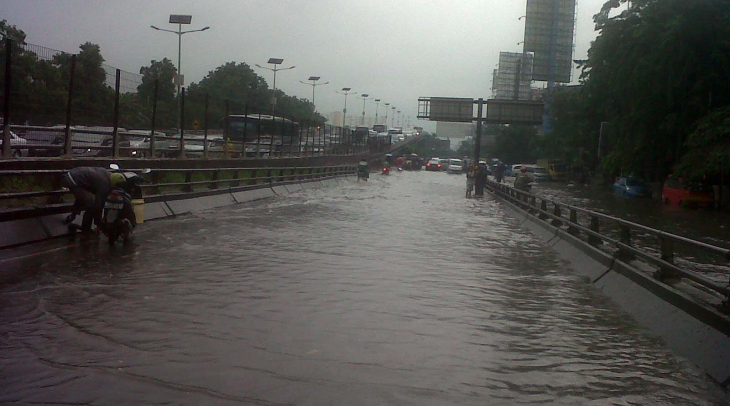 3.500 Keluarga di Jelambar Baru Terendam Banjir 3.500 Keluarga di Jelambar Baru Terendam Banjir
