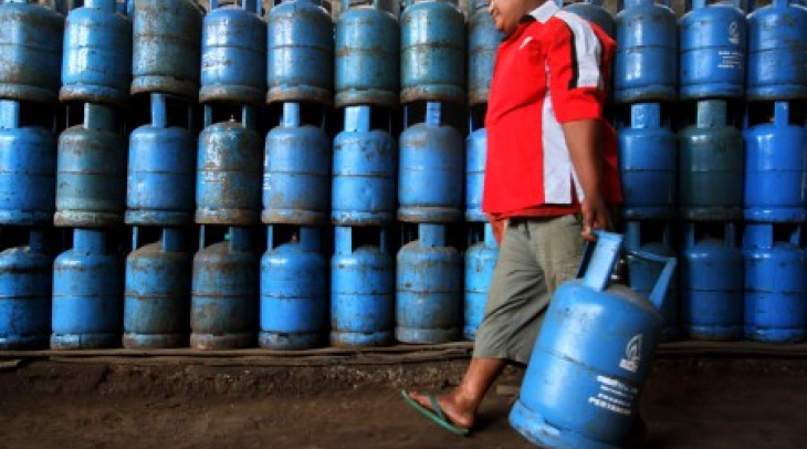 Jual Elpiji 12 Kg, Pertamina Klaim Rugi Rp 150 Miliar per Hari Jual Elpiji 12 Kg, Pertamina Klaim Rugi Rp 150 Miliar per Hari