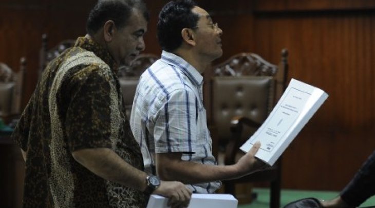 Dua Warga Negara Malaysia Pengawal Neneng Divonis Tujuh Tahun Penjara Dua Warga Negara Malaysia Pengawal Neneng Divonis Tujuh Tahun Penjara