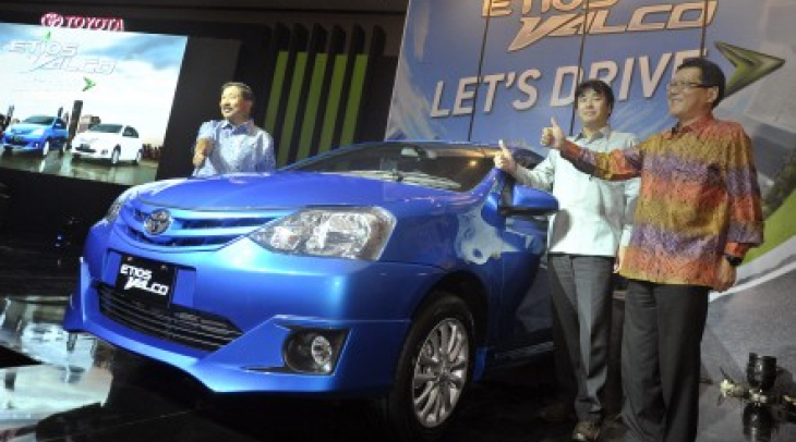 Regulasi Mobil Murah Bisa Membuka Lapangan Kerja Baru Regulasi Mobil Murah Bisa Membuka Lapangan Kerja Baru