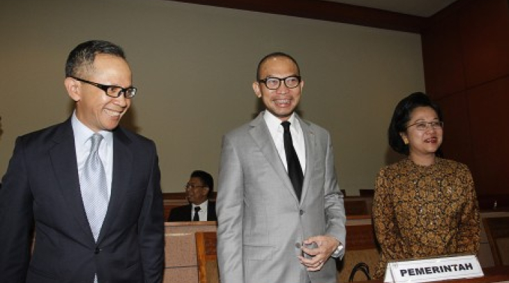 Penerimaan Pajak Dalam RAPBN-P 2013 Turun Penerimaan Pajak Dalam RAPBN-P 2013 Turun