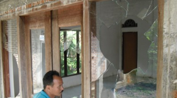 Pertahankan SKB 3 Menteri, Pemerintah Pelihara Diskriminasi kepada Ahmadiyah Pertahankan SKB 3 Menteri, Pemerintah Pelihara Diskriminasi kepada Ahmadiyah