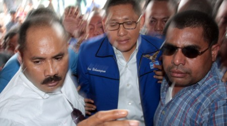 Pengacara: Anas Urbaningrum Siap Ditahan Pengacara: Anas Urbaningrum Siap Ditahan