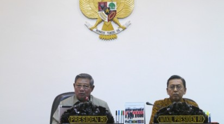 SBY Dukung KPK Periksa Boediono SBY Dukung KPK Periksa Boediono