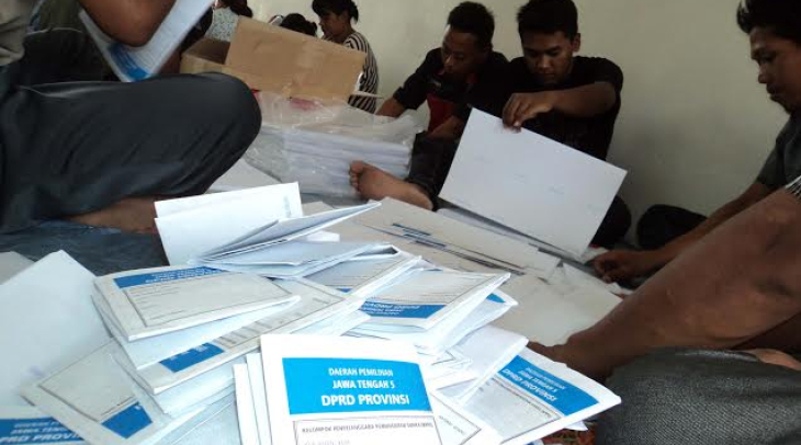 Pemilih Bertambah, KPU Kupang Khawatir Surat Suara Kurang Pemilih Bertambah, KPU Kupang Khawatir Surat Suara Kurang