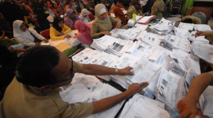 Kemenkes Janji Keluarkan Tarif Baru JKN Sebelum April Kemenkes Janji Keluarkan Tarif Baru JKN Sebelum April
