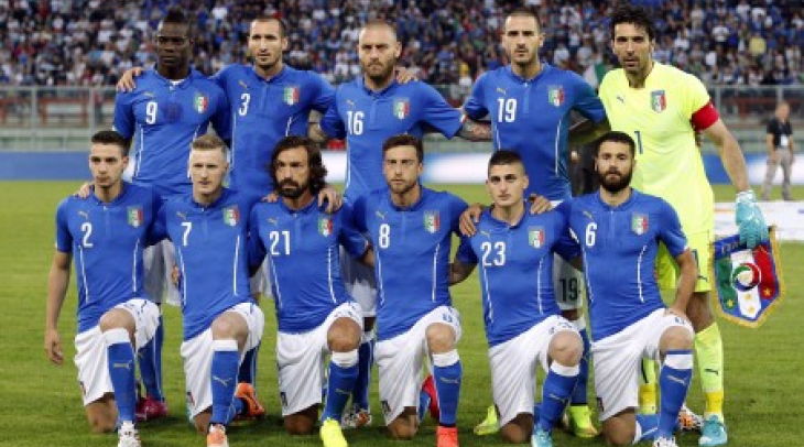 Tandukan Balotelli Bawa Italia Unggul 1-2 Atas Inggris Tandukan Balotelli Bawa Italia Unggul 1-2 Atas Inggris