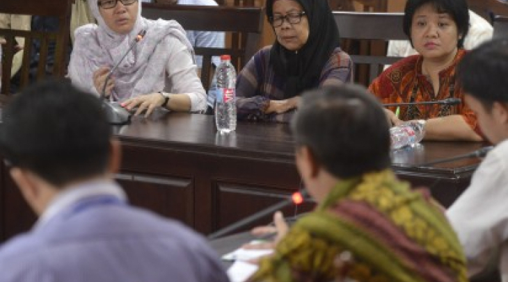 Koalisi Melawan Lupa Adukan KPU ke Ombudsman Koalisi Melawan Lupa Adukan KPU ke Ombudsman