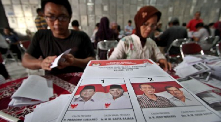 Pengamat: Amandemen UUD 1945 Soal Pilpres, Picu Kerusuhan Politik Pengamat: Amandemen UUD 1945 Soal Pilpres, Picu Kerusuhan Politik
