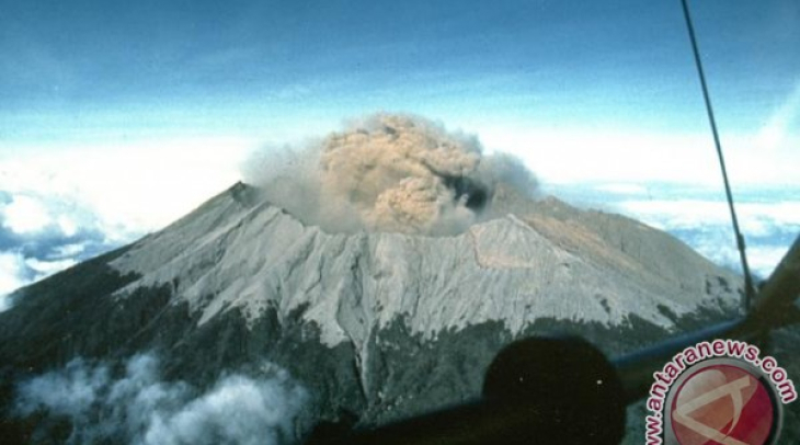 Gunung berapi. ( Antara) Gunung berapi. ( Antara)