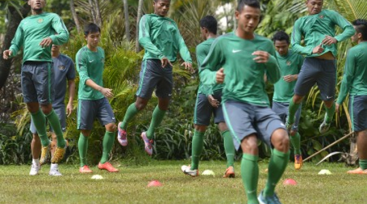 Takluk 0-4, Timnas Nyaris Pupus ke Qatar Takluk 0-4, Timnas Nyaris Pupus ke Qatar